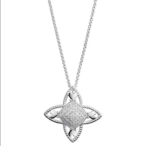 Chamilia Four Hearts Pendant Necklace Nwt 67$